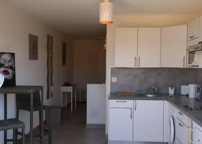 דירה 550, Port Soleil Au Village Naturiste אגדה
